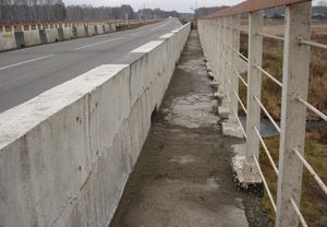 Капитальный ремонт мостов на автодороге М-53 «Байкал» - от Челябинска через Курган, Омск, Новосибирск, Кемерово, Улан-Удэ до Читы. ЖБМ 3x14,06м через р. Анюшка на км 84+400. ЖБМ 3x14,06м через р. Горбуниха на км 82+969