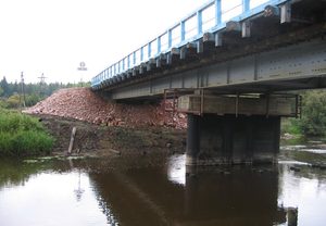 Строительство мостового перехода через р. Кемь на 29 км автодороги Малая Елань - Гамурино в Казачинском районе Красноярского края