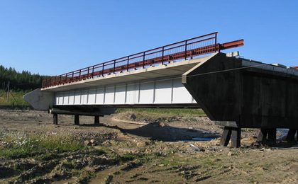 Строительство моста через р.Дыдан на 265 км автодороги Епишино - Северо-Енисейск в Северо-Енисейском районе Красноярского края