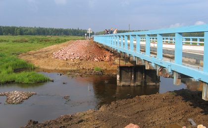 Строительство мостового перехода через р. Кемь на 29 км автодороги Малая Елань - Гамурино в Казачинском районе Красноярского края